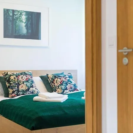 Sloneczny - Widok Na Gory I Skrzyczne